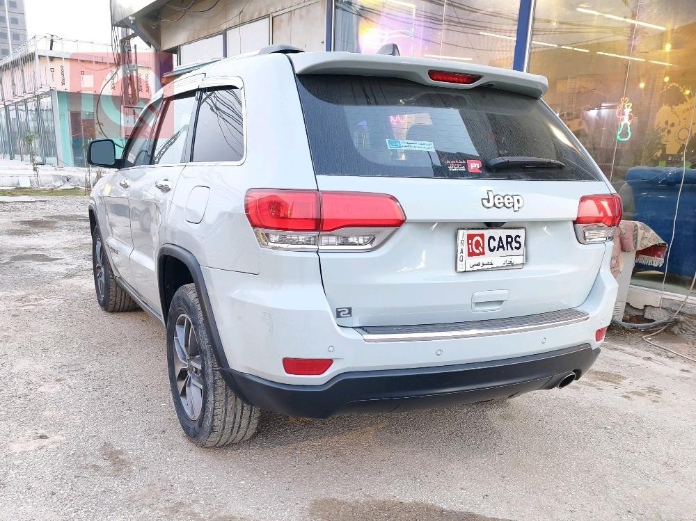 جيب جراند شيروكي